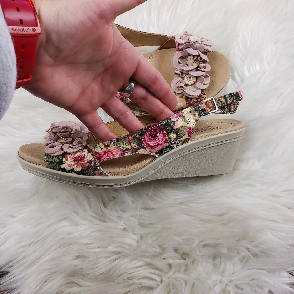 Hotter mimosa floral wedge sandal 7.5